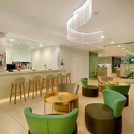 فندق إن إتش 4*