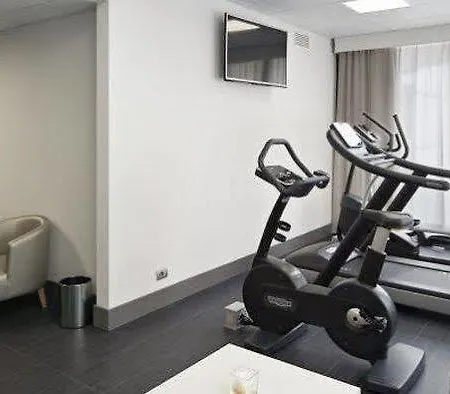 فندق إن إتش 4*