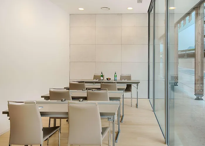 Ξενοδοχείο Nh