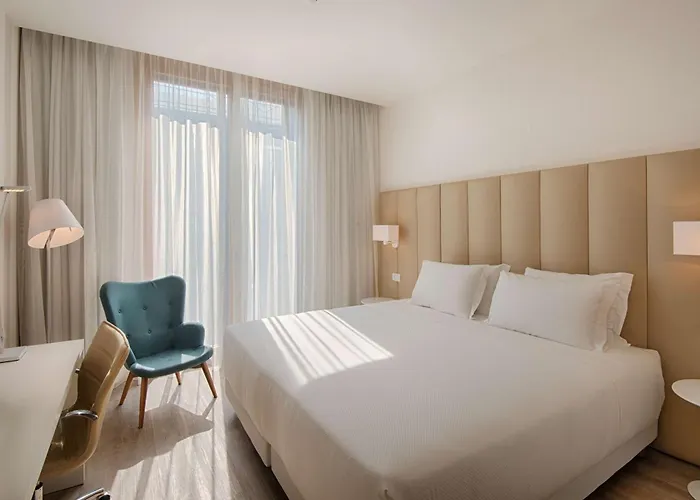 Ξενοδοχείο Nh